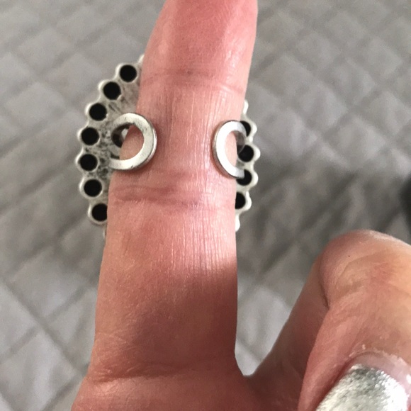 CHUNKY RING NEW - Picture 2 of 5